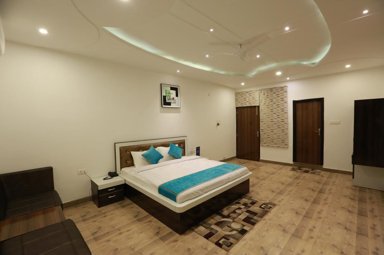 Oyo 8837 Hotel Surya Galaxy Kanpur Exterior foto