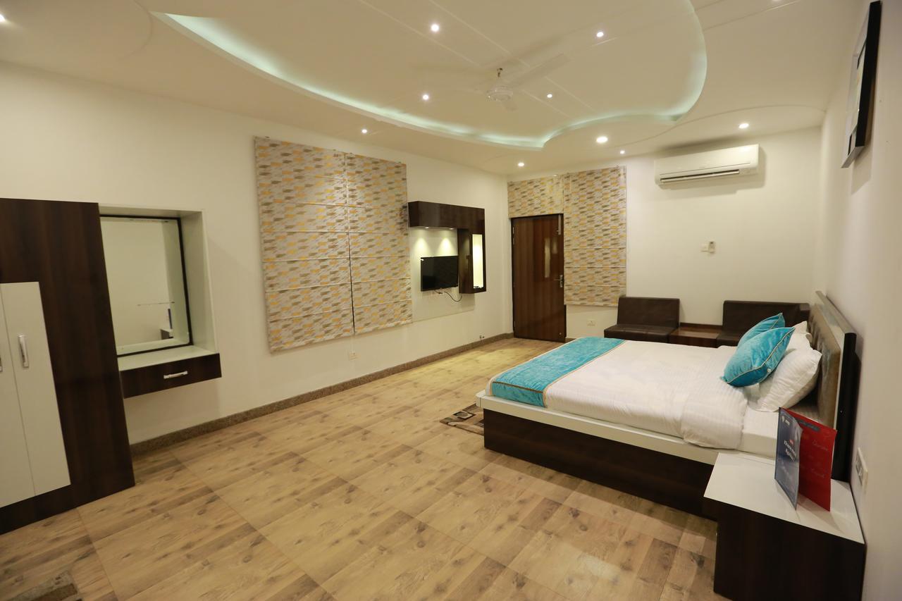 Oyo 8837 Hotel Surya Galaxy Kanpur Exterior foto