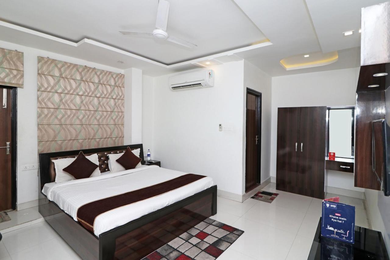 Oyo 8837 Hotel Surya Galaxy Kanpur Exterior foto